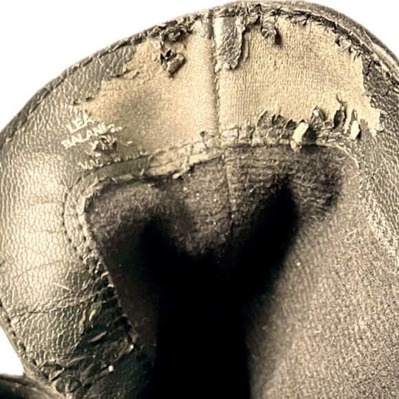 GUC - STEVE MADDEN Black Distressed Suede Boots size 7, gunmetal accents. - Picture 6 of 6